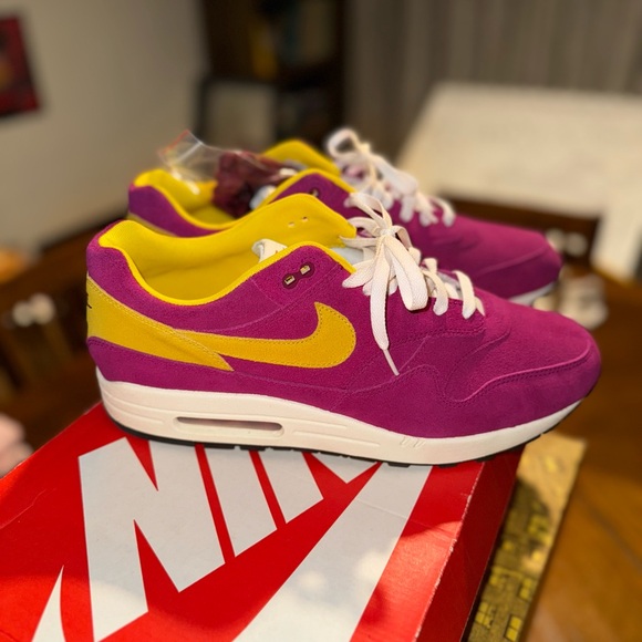 Dynamic Berry Air Max 1 - Picture 5 of 7